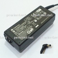 Eliminador / Cargador - Gateway 19.0 V / 3.42 A - Conector 5.5 mm